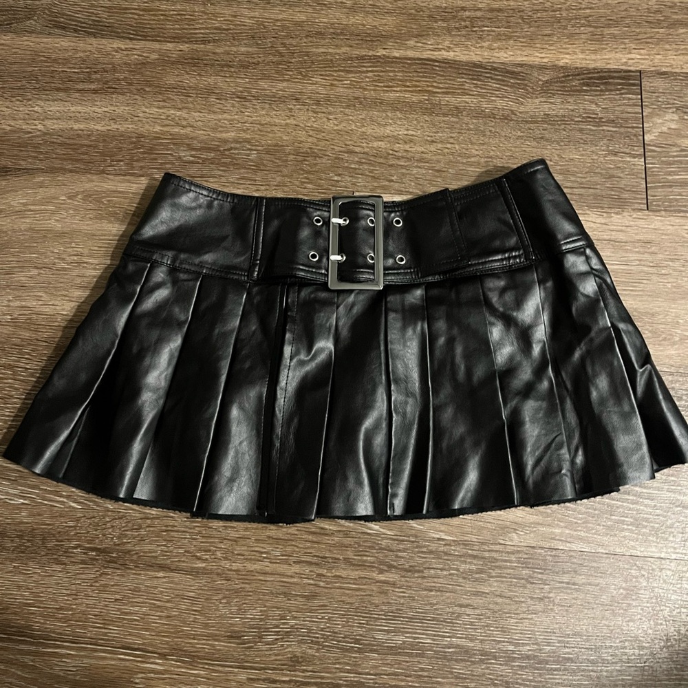 Faux leather black mini skirt size small